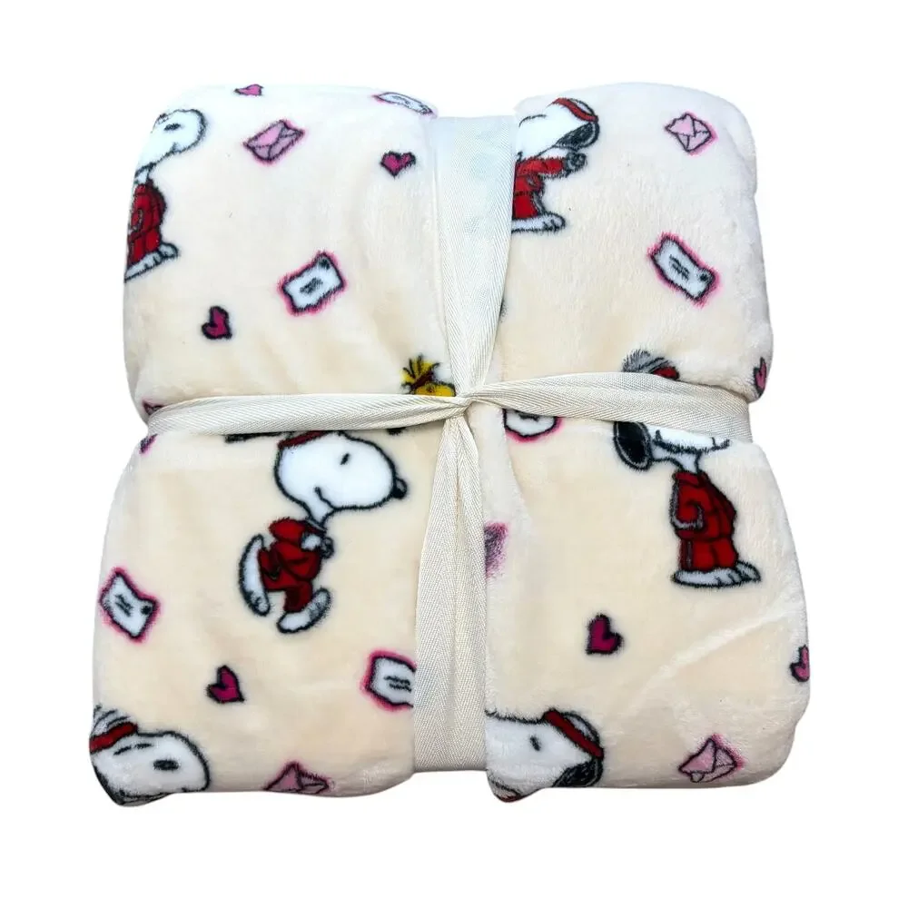 Peanuts VelvetLoft Blanket NWT Full/Queen 90inx90in Snoopy Valentines Tracksuit